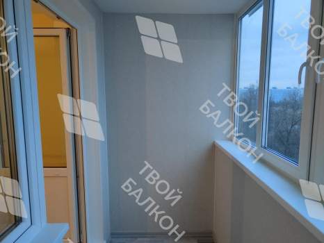 Отделка балкона с утеплением в многоквартирном доме