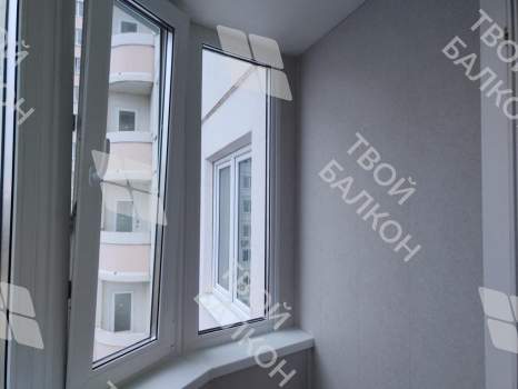 Отделка балкона с утеплением в многоквартирном доме